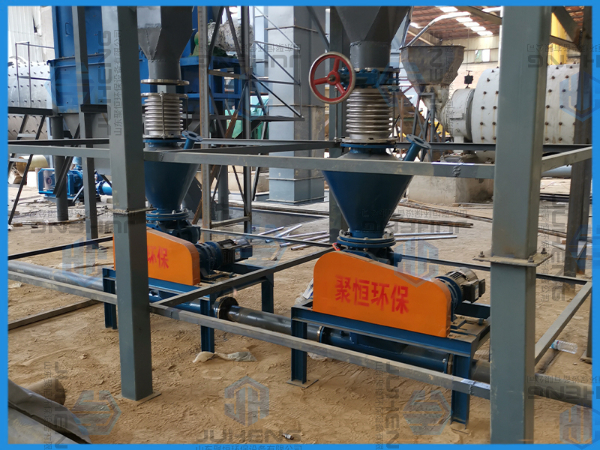 管道.jpg 管道.jpg