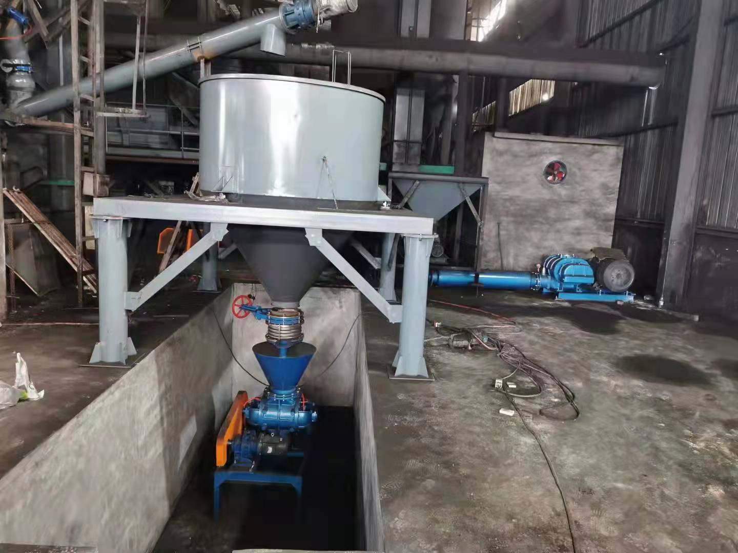 0e438b9ddb5372700368ada0894381f.jpg 0e438b9ddb5372700368ada0894381f.jpg